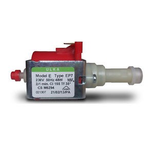 BOMBA P/ MAQ. LIMPEZA DEPAVIMENTOS ULKA EP7 48W